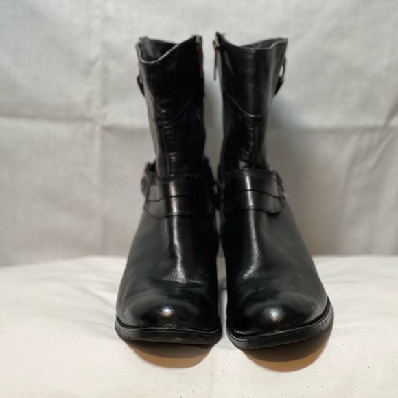 Harley Davidson Ladies leather boots EUC - Picture 2 of 4